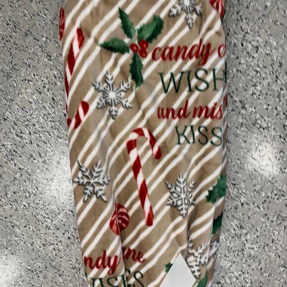 Christmas Candy Wish Mistletoe Kisses Candycane Snowflake Striped Throw Blanket - Picture 5 of 11